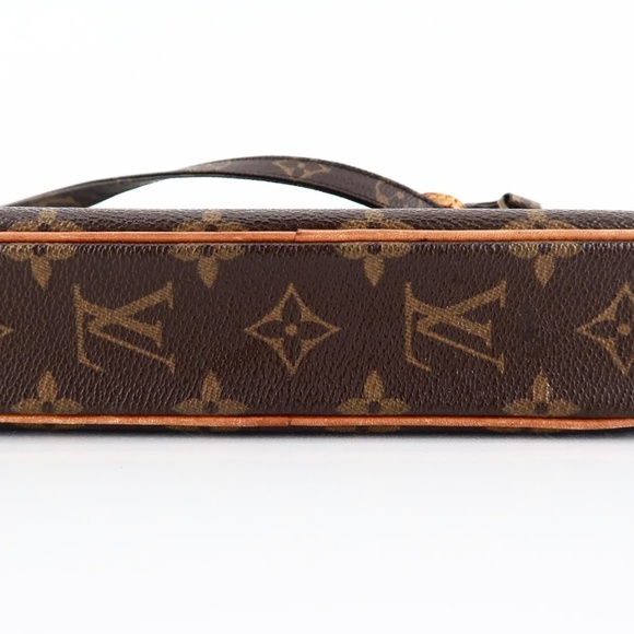 Vuitton Marly Bandouliere Vintage Crossbody - Picture 4 of 11
